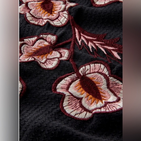 Scotch & Soda Embroidered Mini Dress Black with Floral Sleeves Size M - Picture 4 of 8
